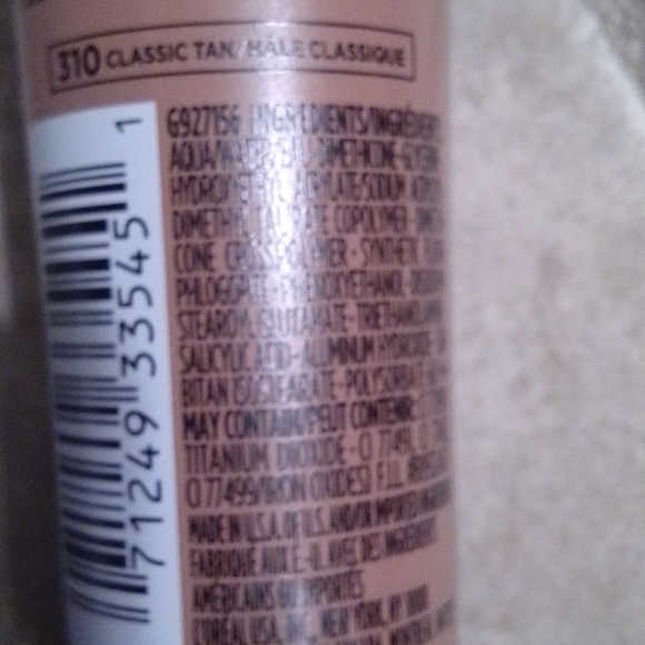 Loreal Paris Foundations - Picture 11 of 12